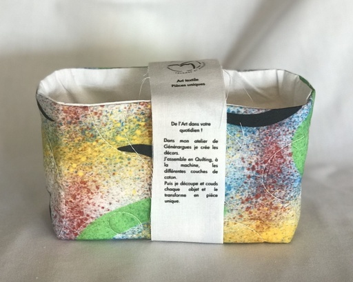 Panier motif "vent" garni de 5 lingettes - Motifs et matelassage exclusifs