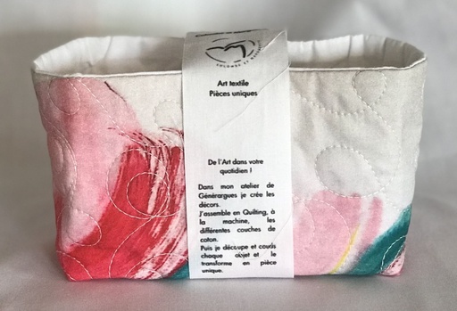 Panier motif "miroir" garni de  5 lingettes - Motifs et matelassage exclusifs