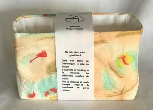 Panier motif "orage" garni de 5 lingettes - Motifs et matelassage exclusifs